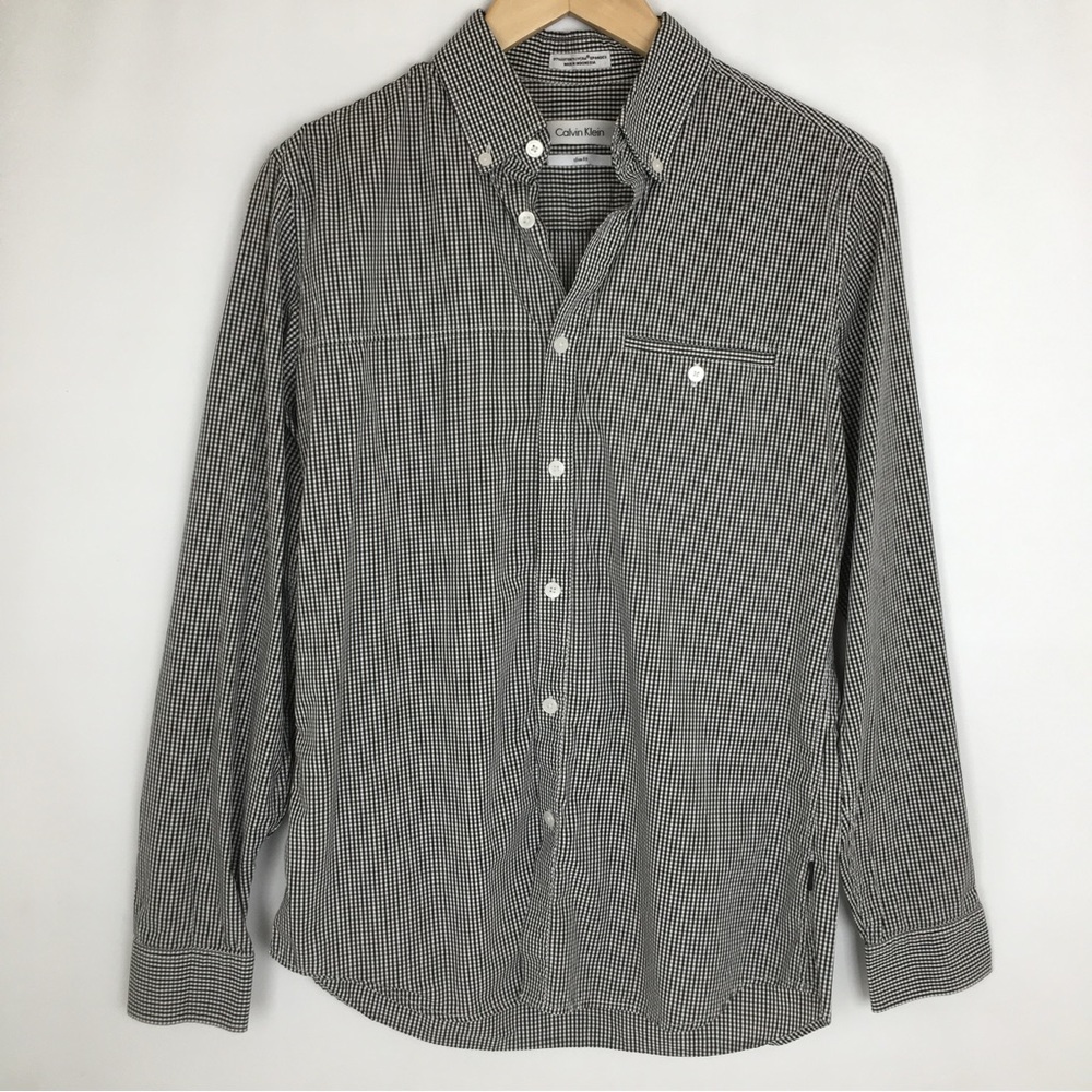 Calvin Klein Button Up Dress Shirt Men’s Size Small